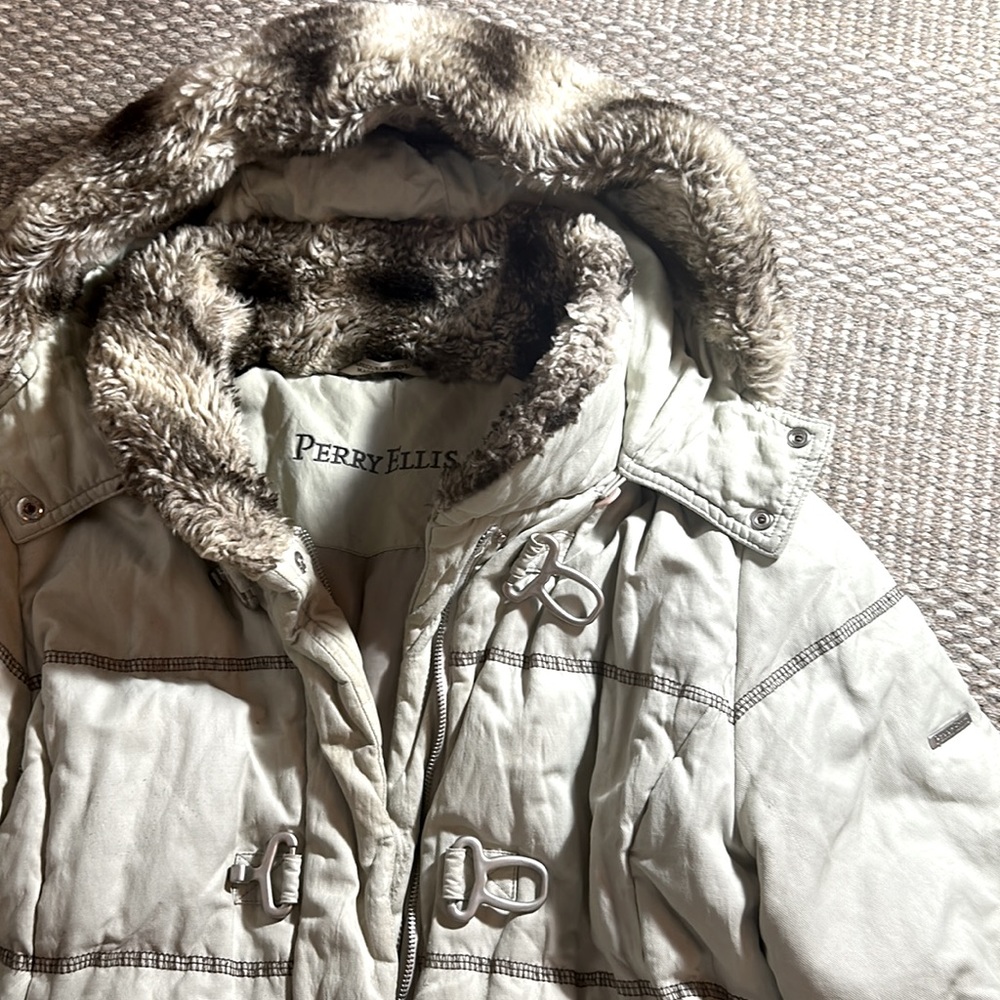 Perry Ellis down filled winter jacket, M - Picture 3 of 7